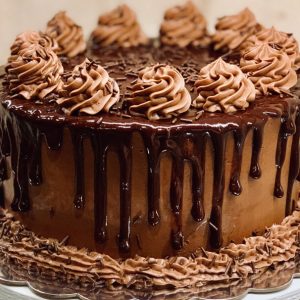 Brown Cream Cake - Image