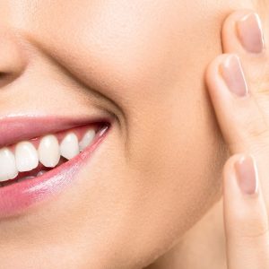 Pale Lipstick - Image